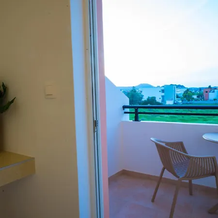 Diamond Aparthotel