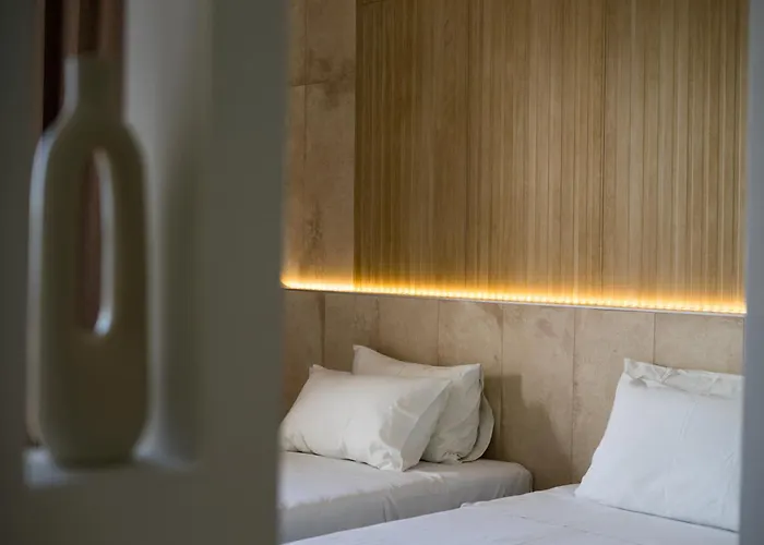 Diamond 3* פליראקי